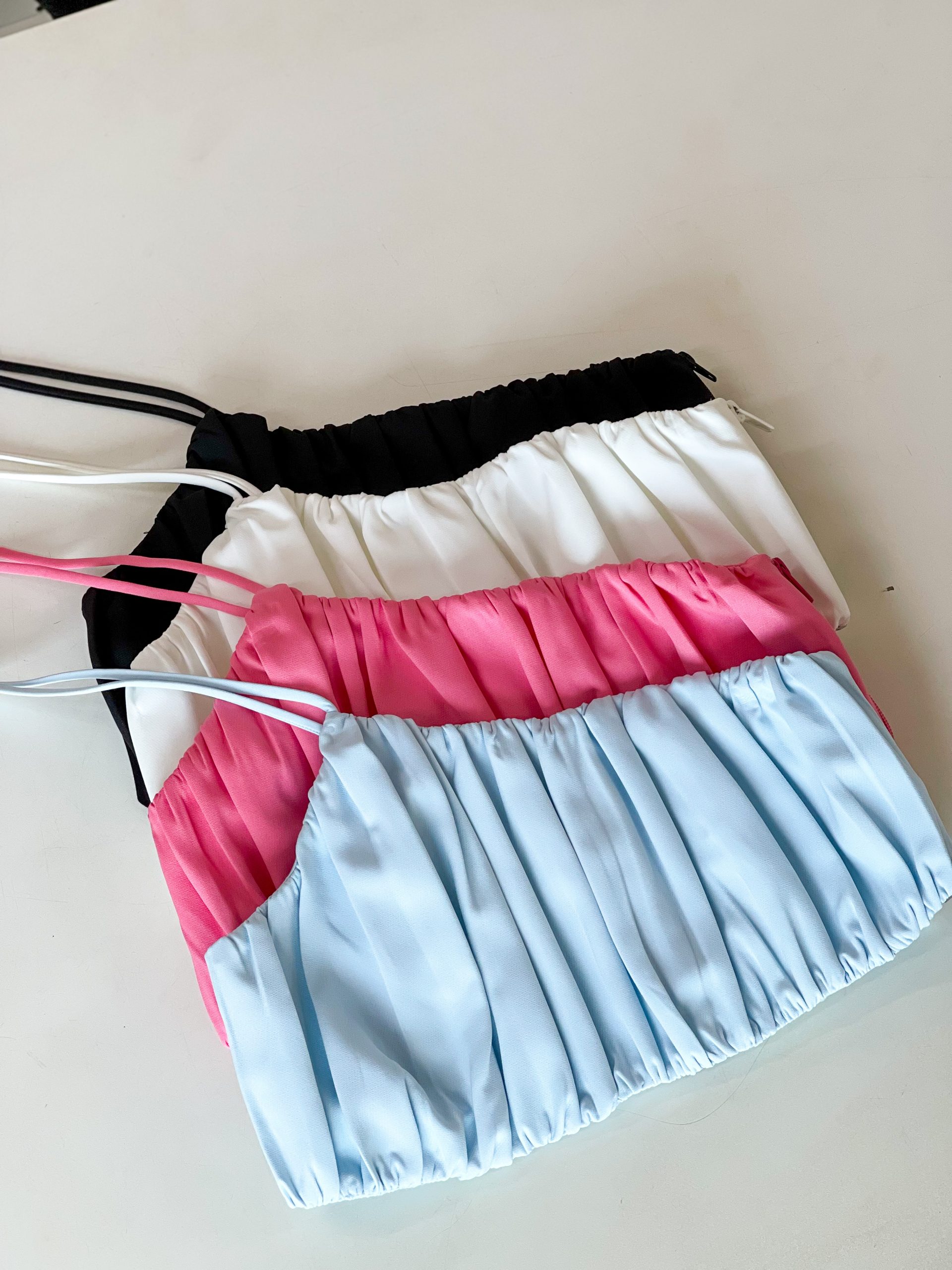 CROPPED LARU-2352024